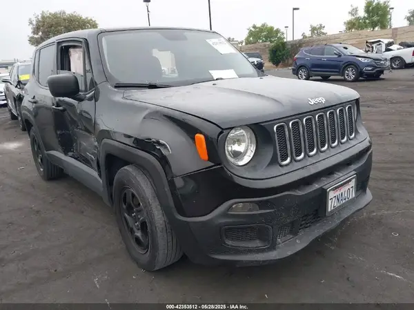 ZACCJAAB8HPF47233 2017 JEEP RENEGADE - Image 1