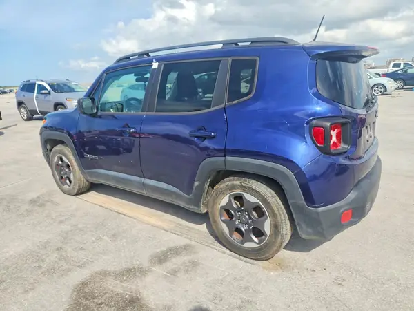 ZACCJAAB8HPF83732 2017 JEEP RENEGADE - Image 2