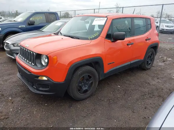 ZACCJAABXHPF03797 2017 JEEP RENEGADE - Image 2