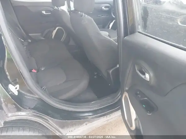 ZACCJAAT0GPD73505 2016 JEEP RENEGADE - Image 8