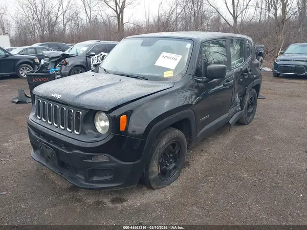 ZACCJAAT0GPE34271 2016 JEEP RENEGADE - Image 2