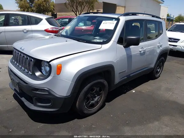 ZACCJAAT1GPD03737 2016 JEEP RENEGADE - Image 2