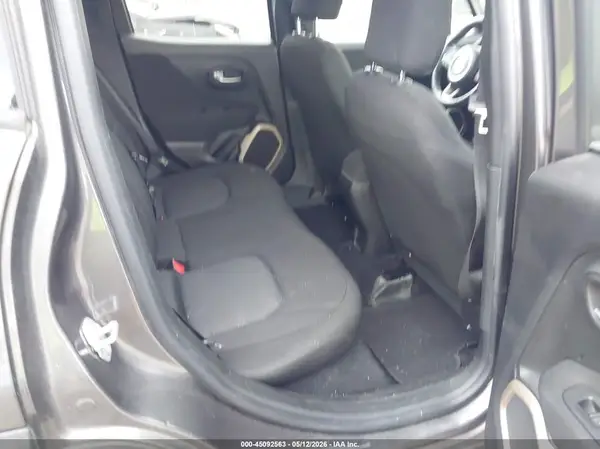 ZACCJAAT1GPE29063 2016 JEEP RENEGADE - Image 8
