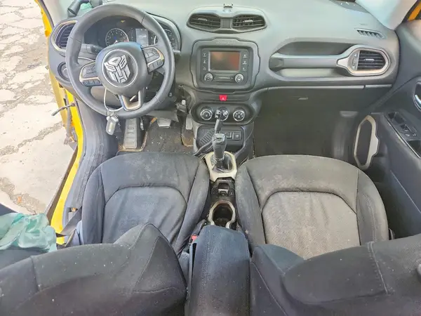 ZACCJAAT2GPC73728 2016 JEEP RENEGADE - Image 8