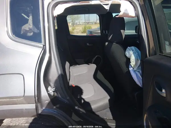 ZACCJAAT2GPD81167 2016 JEEP RENEGADE - Image 8