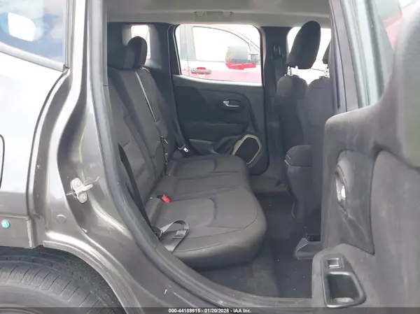 ZACCJAAT3GPC88139 2016 JEEP RENEGADE - Image 8