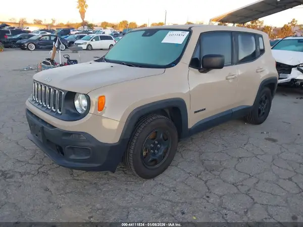 ZACCJAAT3GPC95866 2016 JEEP RENEGADE - Image 2