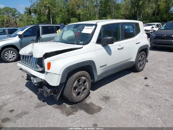 ZACCJAAT3GPD42409 2016 JEEP RENEGADE - Image 2