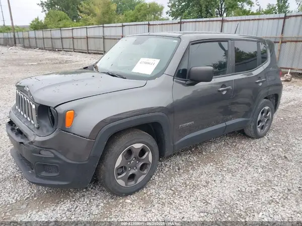 ZACCJAAT3GPD50316 2016 JEEP RENEGADE - Image 2