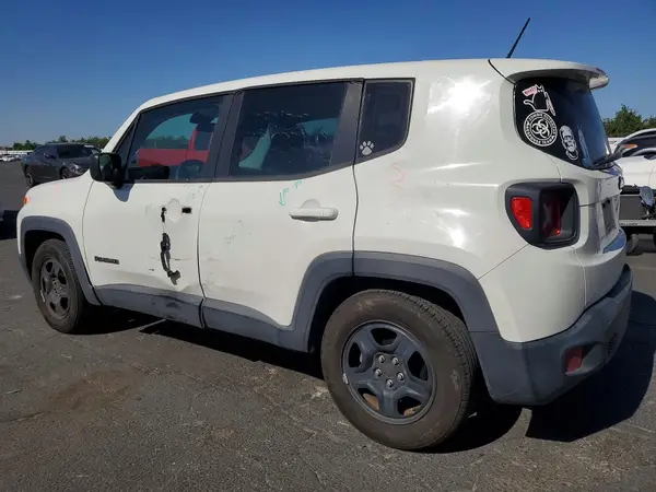 ZACCJAAT4GPD08205 2016 JEEP RENEGADE - Image 2