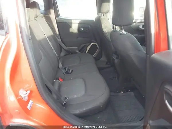 ZACCJAAT5GPD12568 2016 JEEP RENEGADE - Image 8