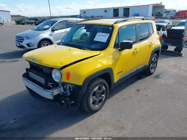 ZACCJAAT5GPD52133 2016 JEEP RENEGADE - Image 2