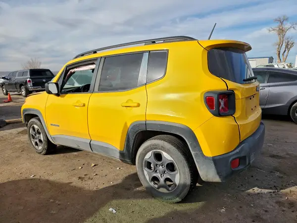ZACCJAAT5GPE10516 2016 JEEP RENEGADE - Image 2