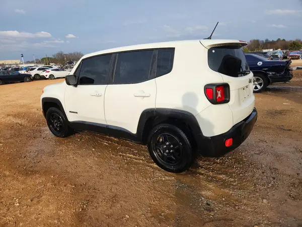 ZACCJAAT6GPD08156 2016 JEEP RENEGADE - Image 2