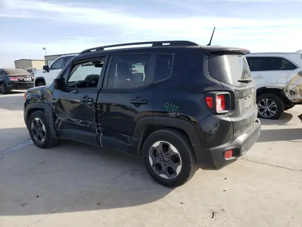 ZACCJAAT6GPD66736 2016 JEEP RENEGADE - Image 2