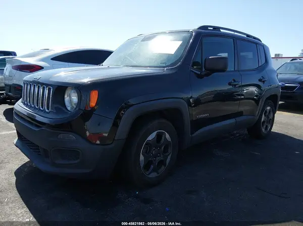 ZACCJAAT6GPD69104 2016 JEEP RENEGADE - Image 2