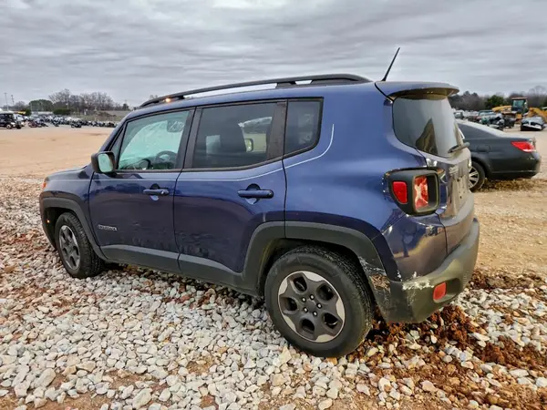 ZACCJAAT6GPE37577 2016 JEEP RENEGADE - Image 2