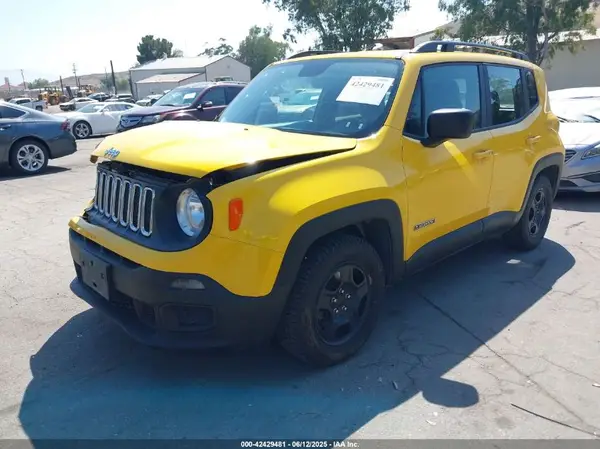 ZACCJAAT7GPC74129 2016 JEEP RENEGADE - Image 2