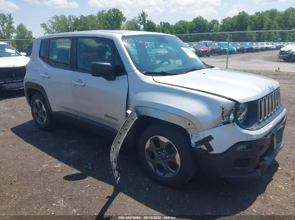 ZACCJAAT7GPC78519 2016 JEEP RENEGADE - Image 1
