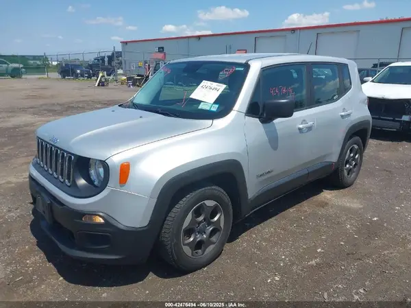 ZACCJAAT7GPC78519 2016 JEEP RENEGADE - Image 2