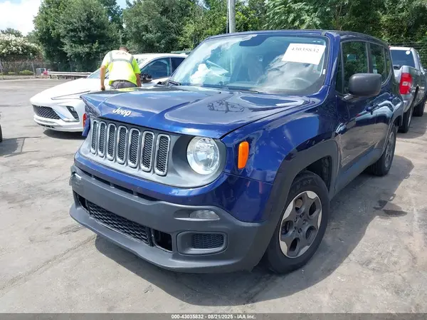 ZACCJAAT7GPD30232 2016 JEEP RENEGADE - Image 2