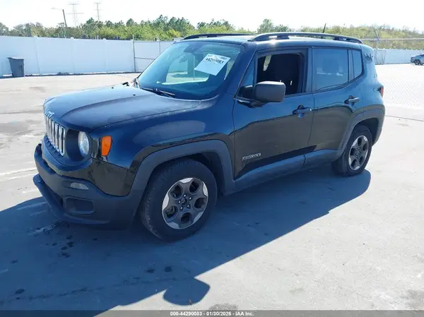 ZACCJAAT7GPD68964 2016 JEEP RENEGADE - Image 2