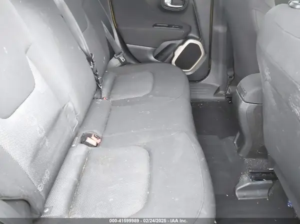 ZACCJAAT8GPC73474 2016 JEEP RENEGADE - Image 8