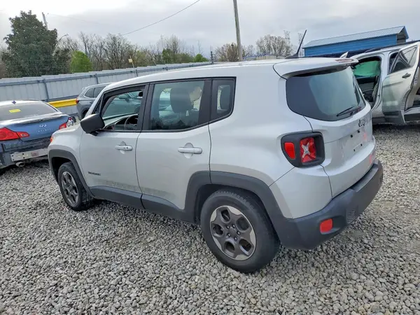 ZACCJAAT8GPD12533 2016 JEEP RENEGADE - Image 2