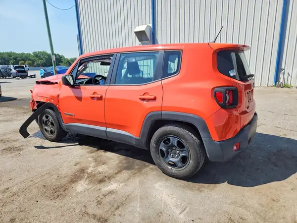ZACCJAAT8GPD26996 2016 JEEP RENEGADE - Image 2