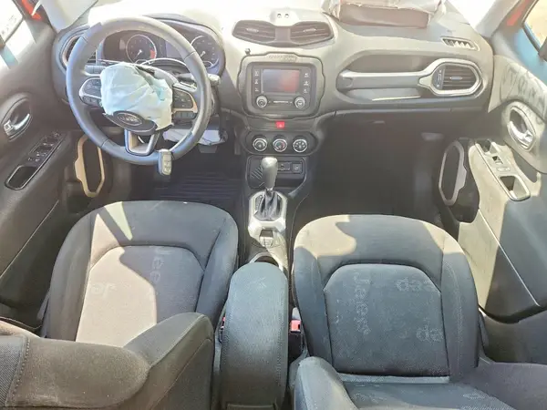 ZACCJAAT8GPD26996 2016 JEEP RENEGADE - Image 8