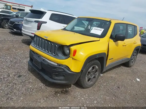 ZACCJAAT8GPD36539 2016 JEEP RENEGADE - Image 2