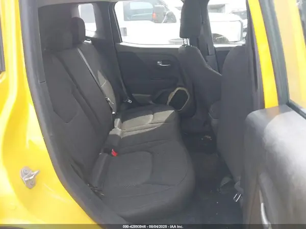ZACCJAAT8GPD36539 2016 JEEP RENEGADE - Image 8
