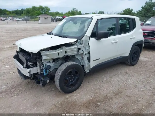 ZACCJAAT9GPD04392 2016 JEEP RENEGADE - Image 2