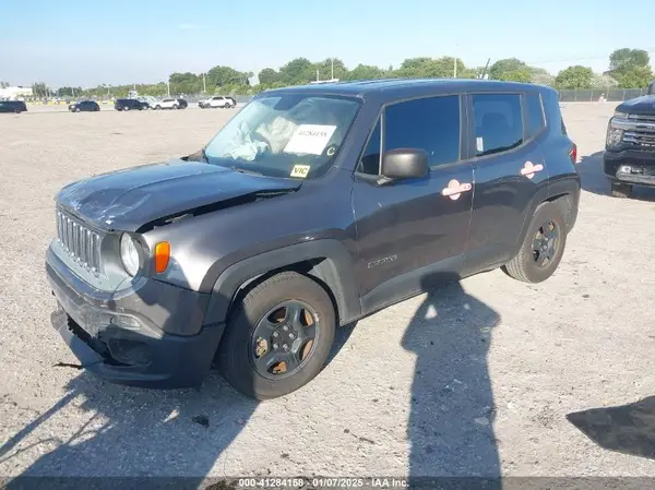 ZACCJAAT9GPD04442 2016 JEEP RENEGADE - Image 2
