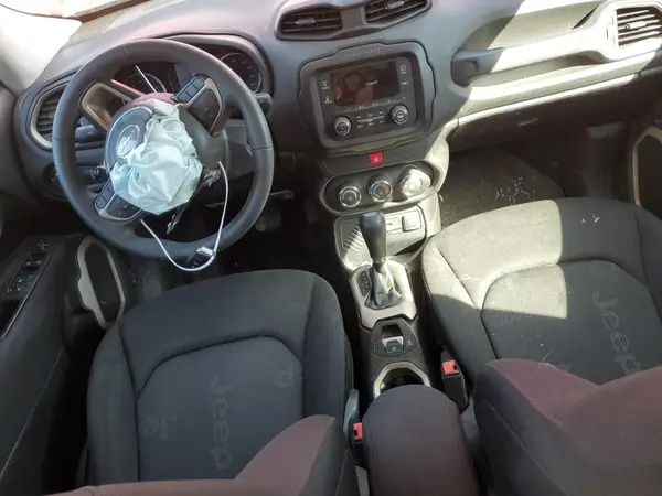 ZACCJAAT9GPD73311 2016 JEEP RENEGADE - Image 8