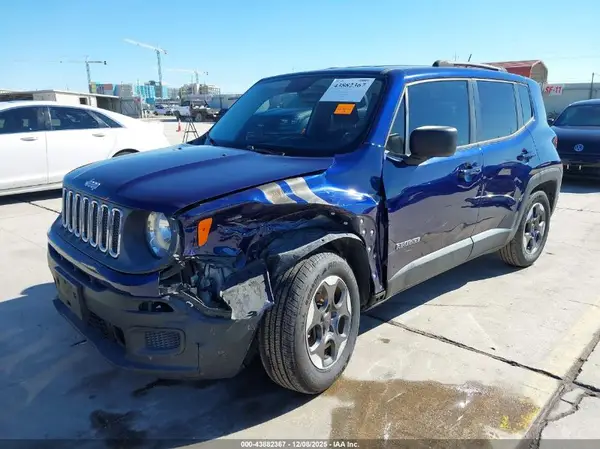 ZACCJAATXGPC64159 2016 JEEP RENEGADE - Image 2