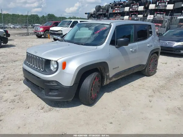 ZACCJAATXGPD41922 2016 JEEP RENEGADE - Image 2