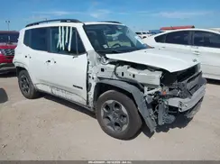 ZACCJAATXGPD42472 2016 JEEP RENEGADE