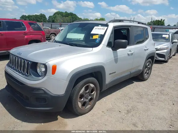ZACCJAATXGPD71678 2016 JEEP RENEGADE - Image 2