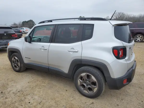 ZACCJAATXGPE33824 2016 JEEP RENEGADE - Image 2