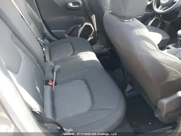 ZACCJAAW5GPC58876 2016 JEEP RENEGADE - Image 8