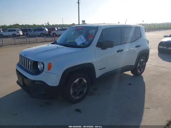 ZACCJAAW5GPC63236 2016 JEEP RENEGADE - Image 2