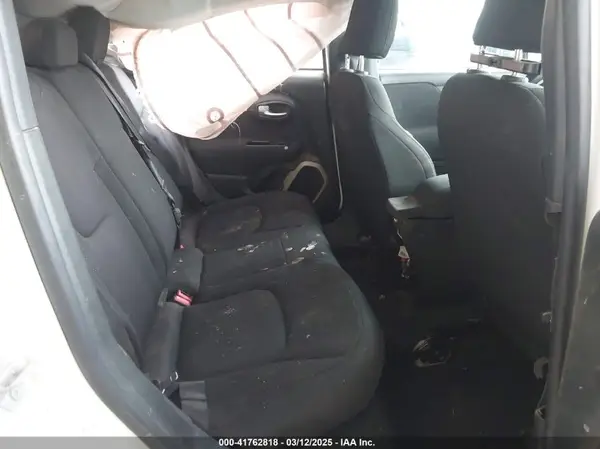 ZACCJAAW5GPE21669 2016 JEEP RENEGADE - Image 8