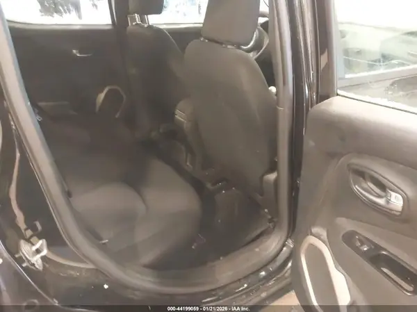 ZACCJAAW8GPC58788 2016 JEEP RENEGADE - Image 7