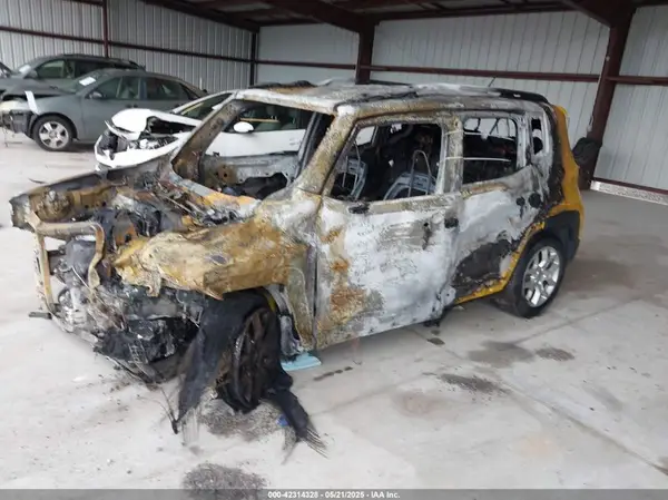 ZACCJABB0HPE49909 2017 JEEP RENEGADE - Image 2