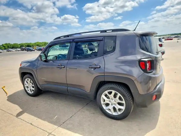 ZACCJABB0HPE56214 2017 JEEP RENEGADE - Image 2