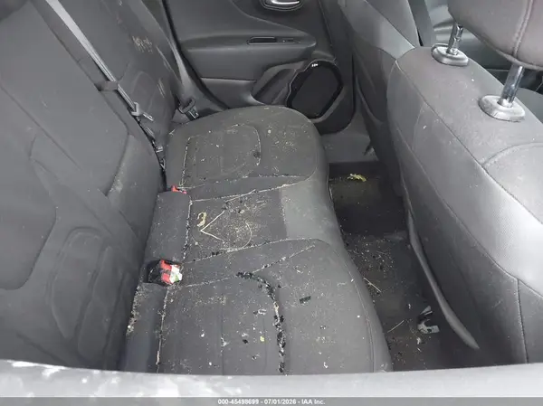 ZACCJABB0HPE94588 2017 JEEP RENEGADE - Image 8