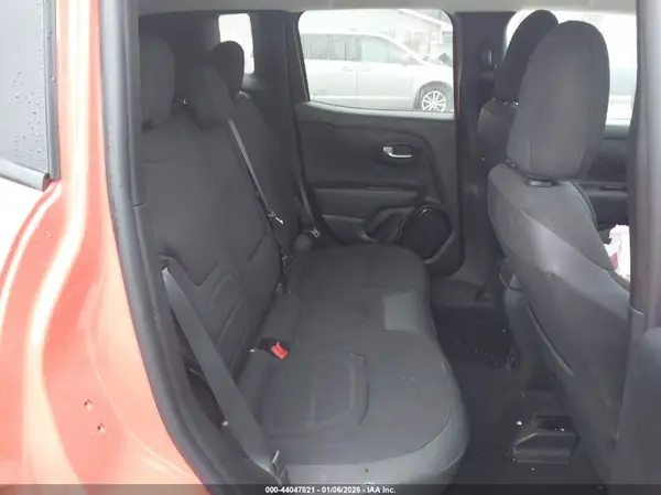 ZACCJABB0HPF11308 2017 JEEP RENEGADE - Image 8