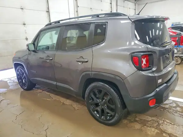 ZACCJABB0HPF52571 2017 JEEP RENEGADE - Image 2