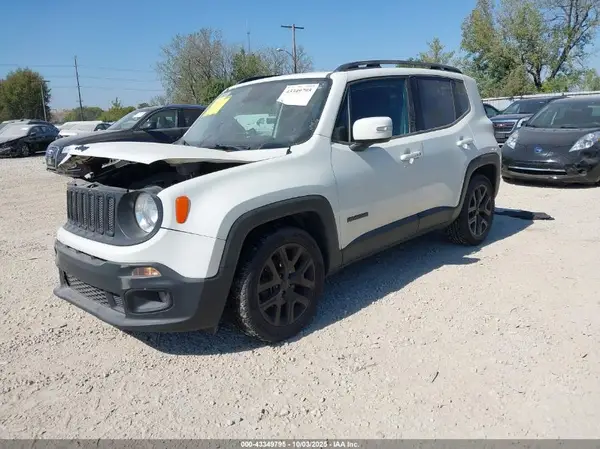 ZACCJABB0HPG26653 2017 JEEP RENEGADE - Image 2